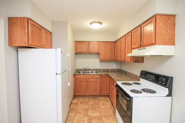 Building Photo - Terrace Height Apartments