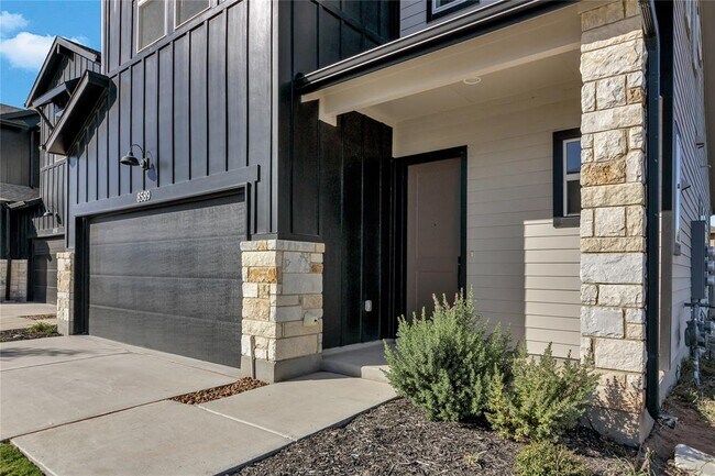 Foto del edificio - 8589 Meridy Lp