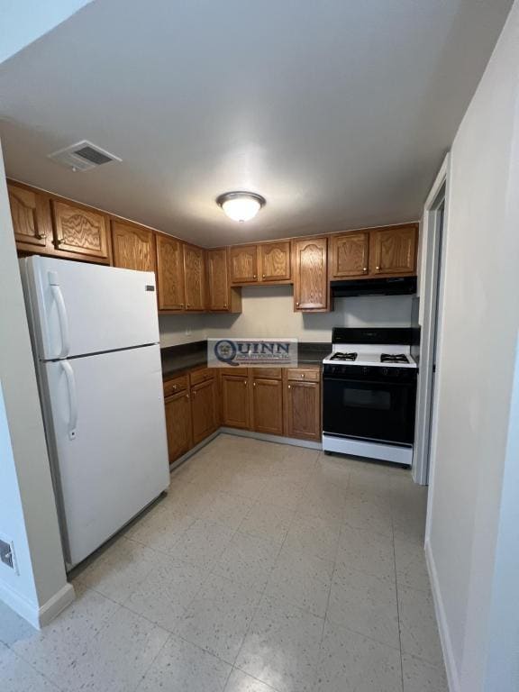 Foto del edificio - 32 Willow Ct