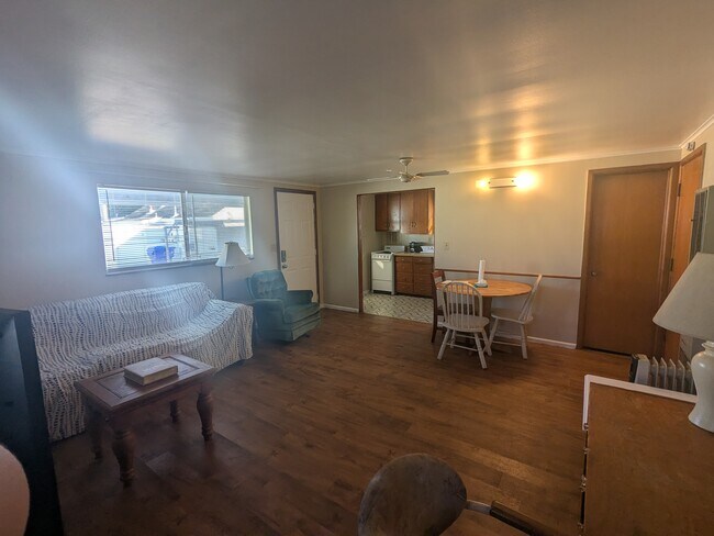 Foto del edificio - 120 S Fortner Ave