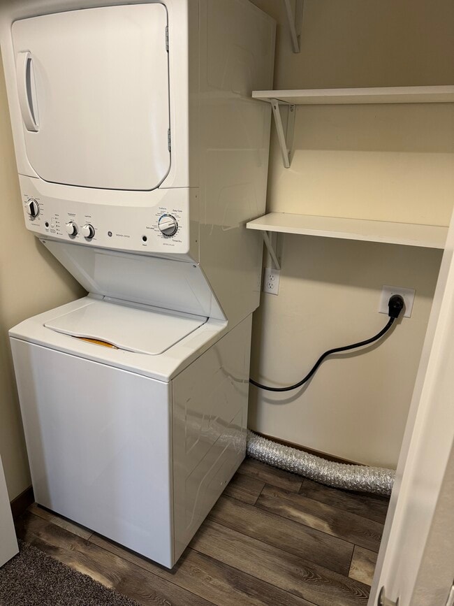 laundry clost - 1062 Egg Harbor Rd