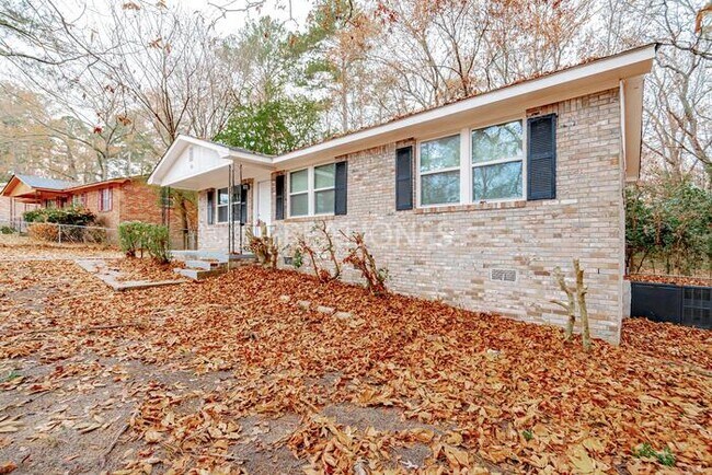 Building Photo - 412 Hickory Ridge Dr