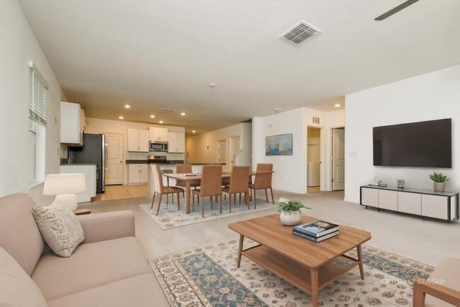 Foto del edificio - 8602 41st Ave E