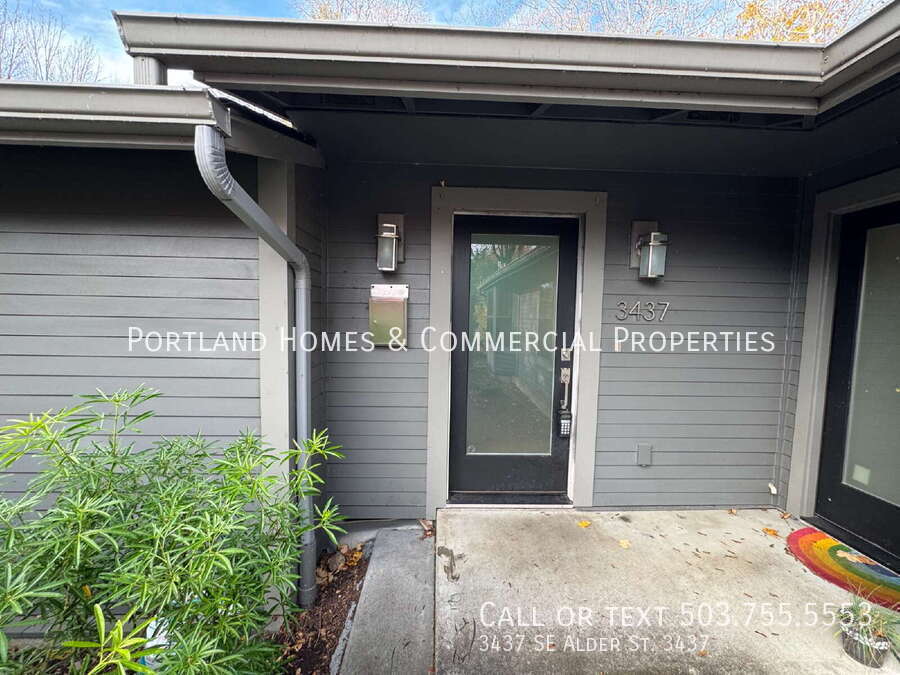 Primary Photo - 3437 SE Alder St