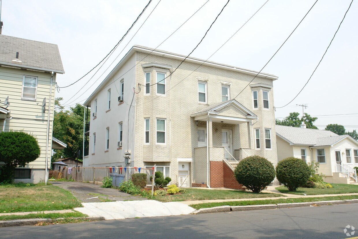 Foto principal - 337-339 W Clay Ave