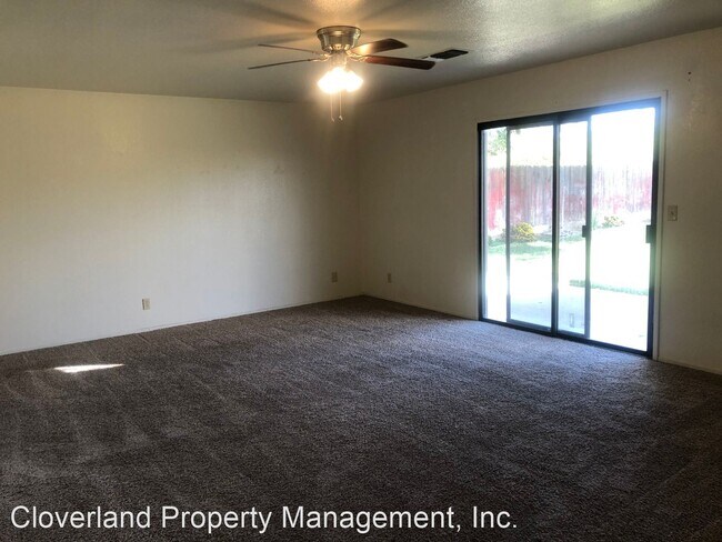 Foto del edificio - 3 br, 2 bath House - 37 E. Wallis Ave.