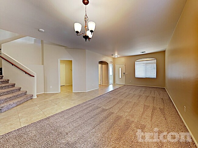 Foto del edificio - 23664 W Pecan Rd