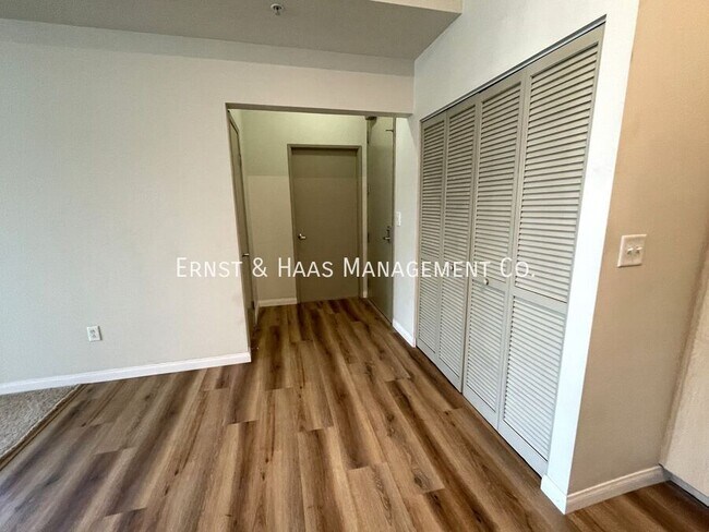 Foto del edificio - 488 E Ocean Blvd
