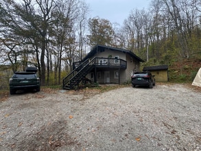 Building Photo - 737 Barrows Towne Rd