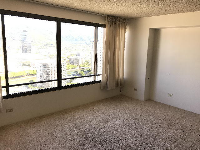 Building Photo - To register for the showing time below, note the 4 digit code: 3854 and click "APPLY NOW."(mobile...