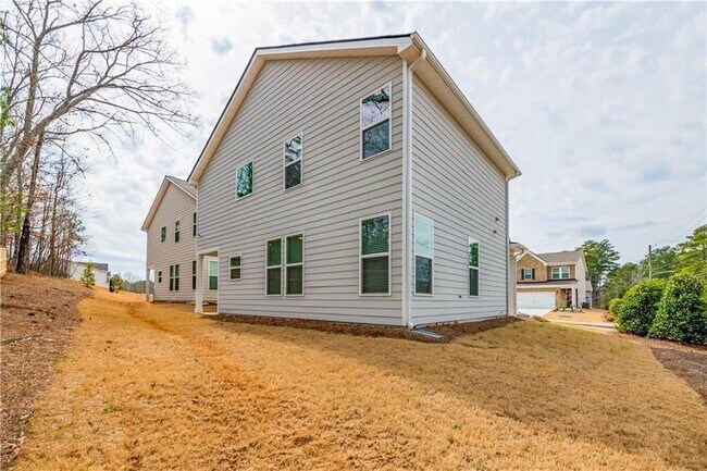 Building Photo - 4700 Blake Lp