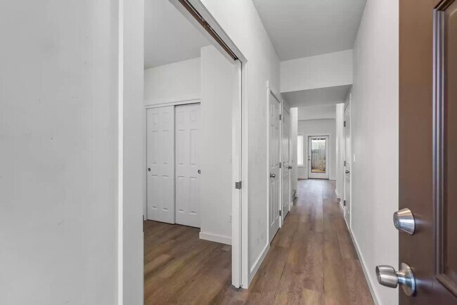 Foto del edificio - 2174 SW 19th St