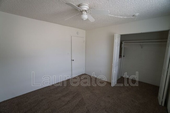 Foto del edificio - 7320 Tennyson St