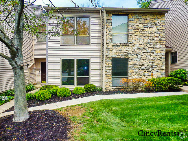 Building Photo - 7268 E Galbraith Rd