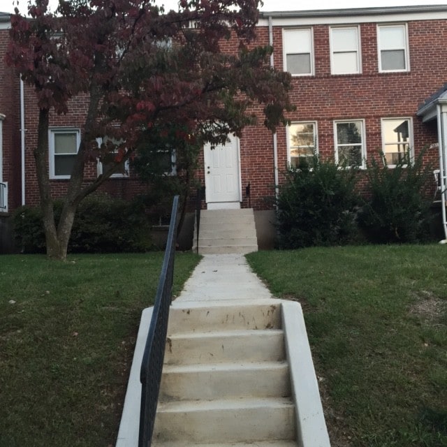 Photo - 5813 Chinquapin Pkwy (Baltimore, MD) House