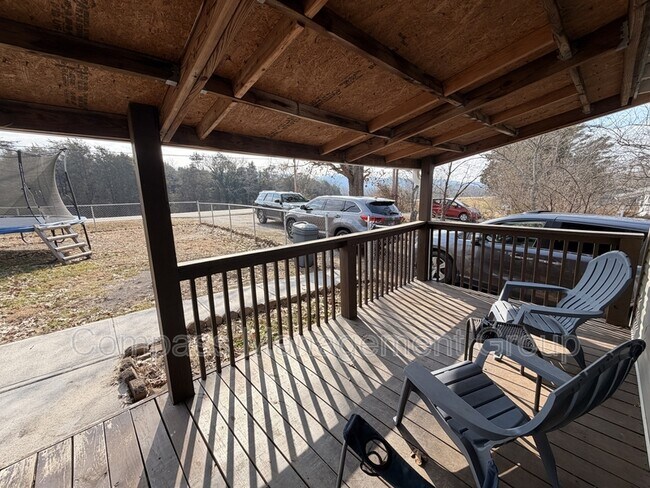 Foto del edificio - 4917 Andersonville Hwy