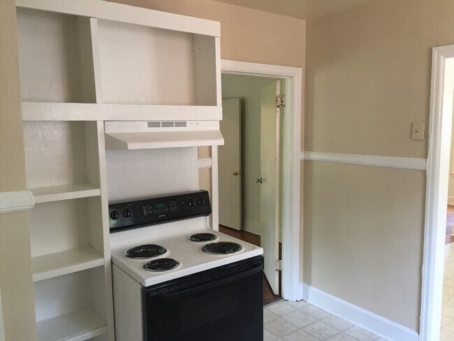 Foto del edificio - **ON HOLD**Midtown Columbus, GA 3 Bedroom ...
