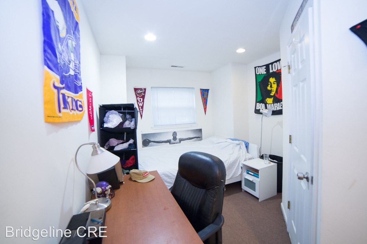 Foto principal - 1727 Arlington St