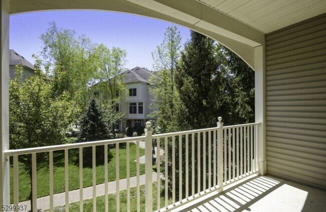 Foto del edificio - 511 Kensington Ln