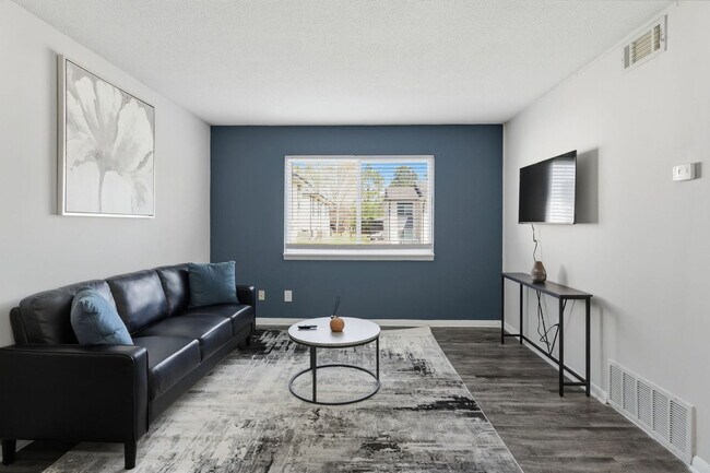 Foto del edificio - 4230 Garrett Rd
