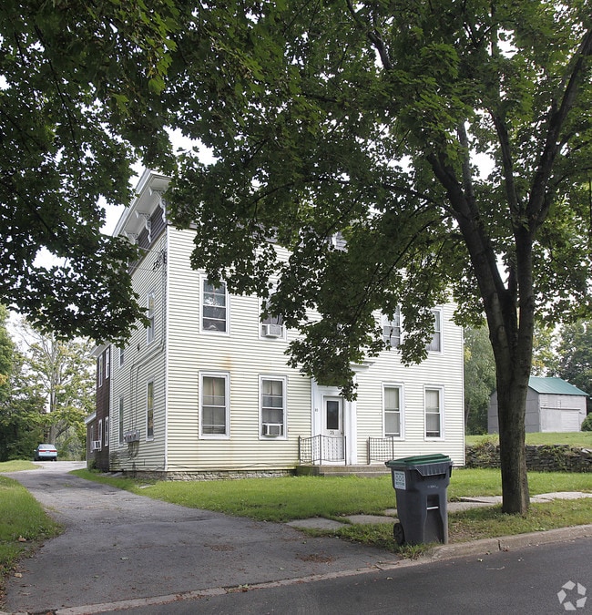 Building Photo - 35 Otsego St