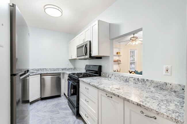 Building Photo - 80 Newbern Ave