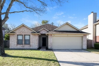 Building Photo - 906 Wisdom Dr