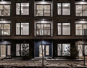 Building Photo - 310-315 15 Ave SW