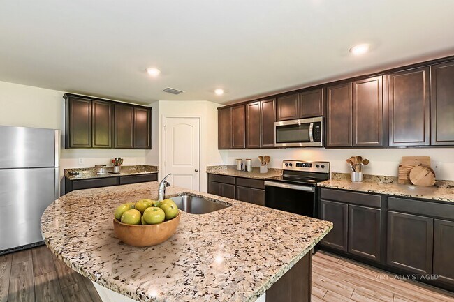 Building Photo - 2534 Atwater Dr