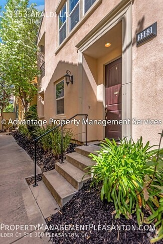 Building Photo - 3353 Araldi Ln