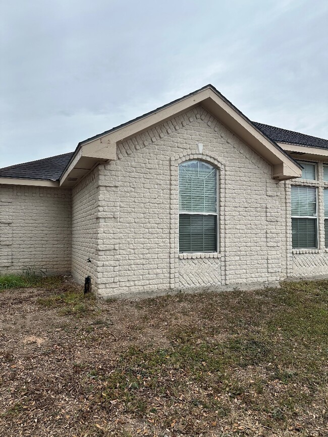 Foto del edificio - 4007 Zuley St