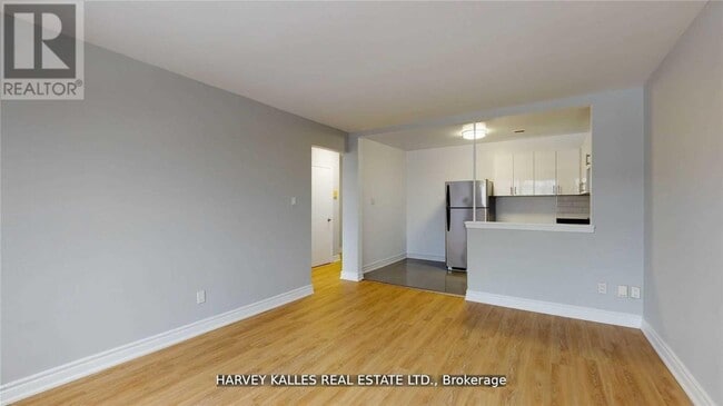 Building Photo - 31 Clearview Heights