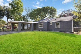 Building Photo - 9405 Cathedral Dr