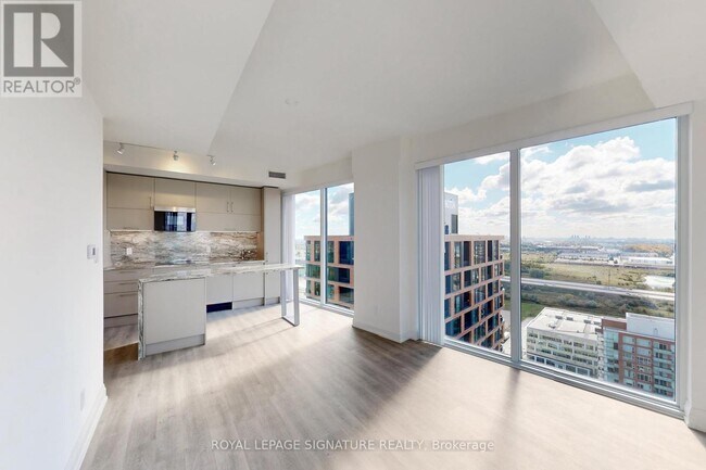 Building Photo - 56 Andre de Grasse St