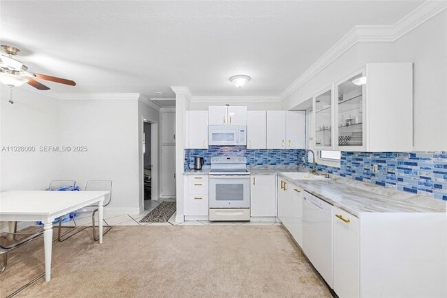 Foto del edificio - 2210 Roosevelt St