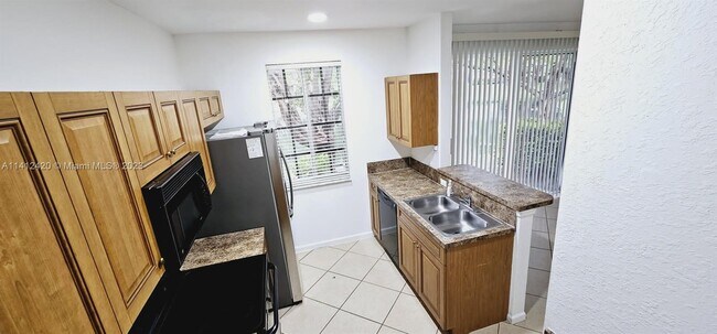 Building Photo - 973 Tortuga Dr