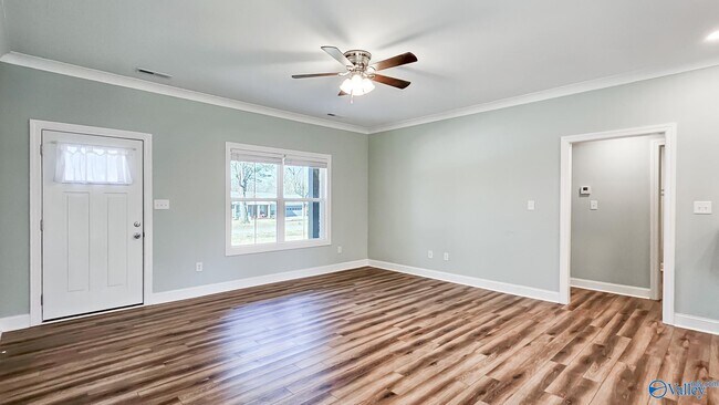 Foto del edificio - 14300 Peek Dr