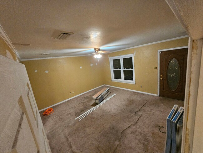 Foto del edificio - 3736 Cumberland Dr