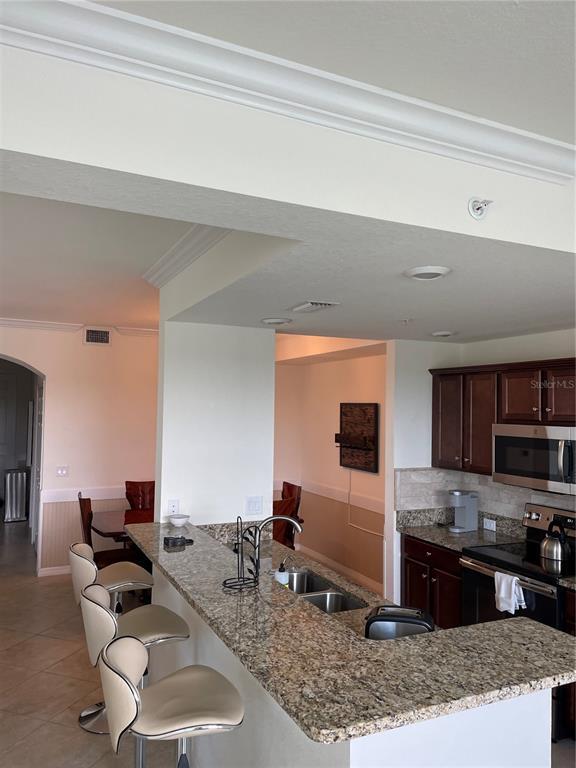 Building Photo - 16814 Vardon Ter