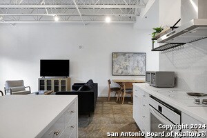 Foto del edificio - 1115 S Alamo St