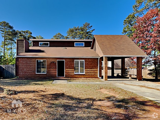 Building Photo - 2616 Fieldstone View Ln SE