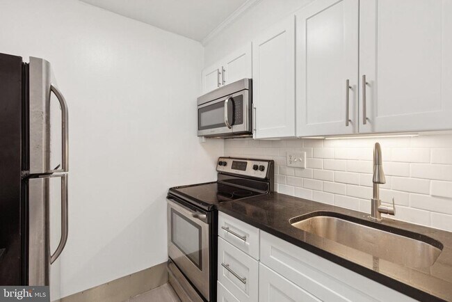 Foto del edificio - 224 W Rittenhouse Square