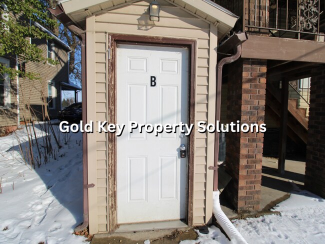 Foto del edificio - 517-519 N Wheeling Ave