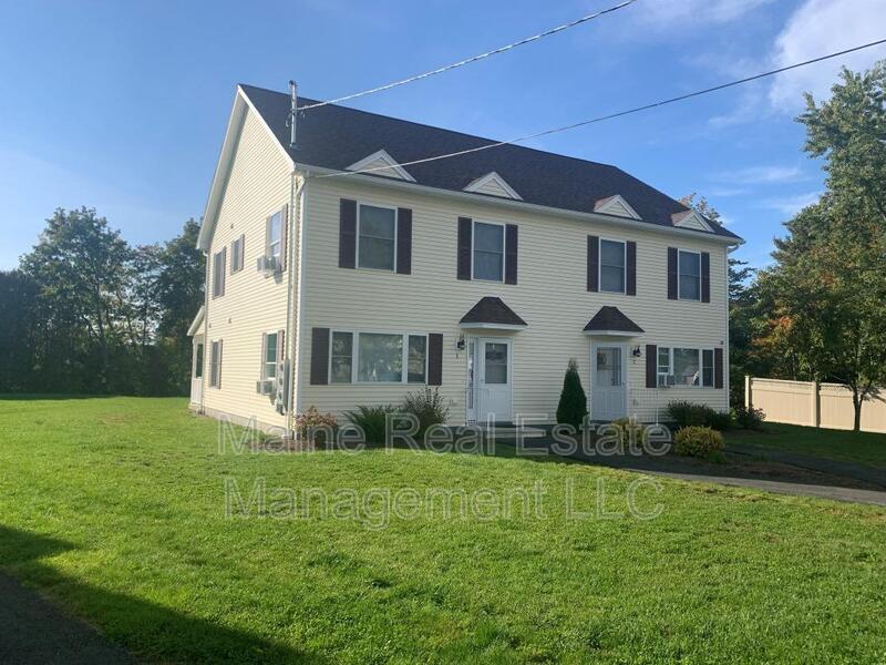 18 Hanover Pl Unit Apt. 1, Brewer, ME 04412 Condo for Rent in Brewer, ME