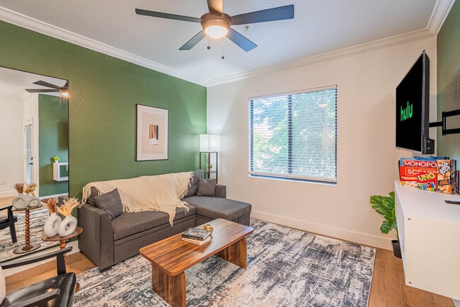 Foto del edificio - 2155 S 55th St