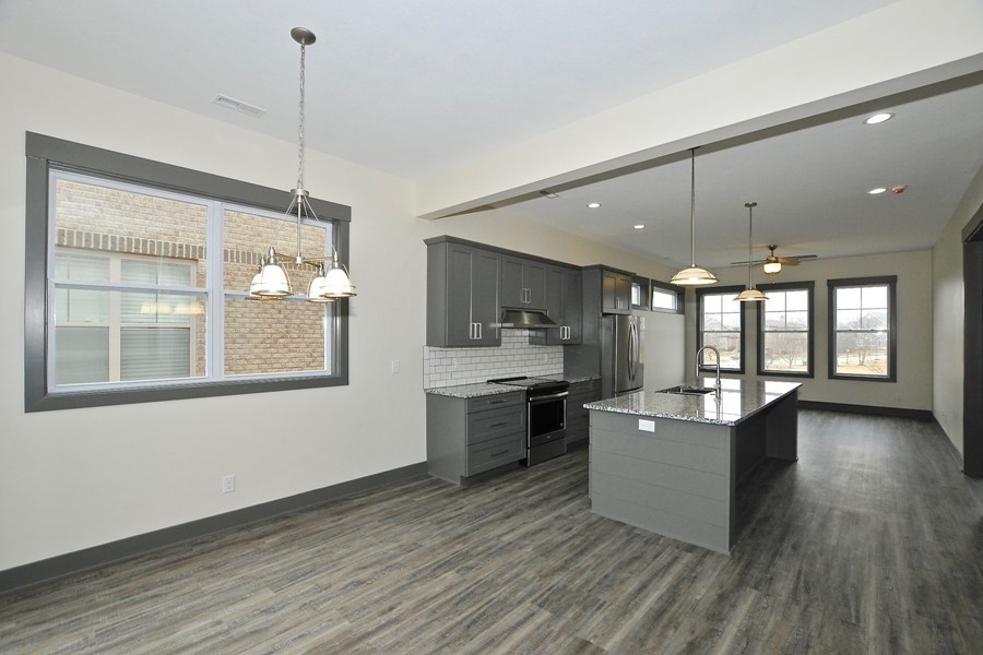 Primary Photo - Exclusive rental apartment in Stonegate