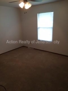 Building Photo - 3 bedroom duplex