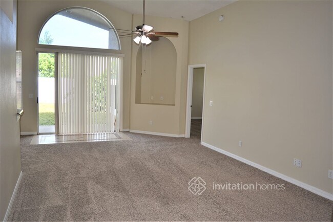 Building Photo - 11902 Redbridge Dr