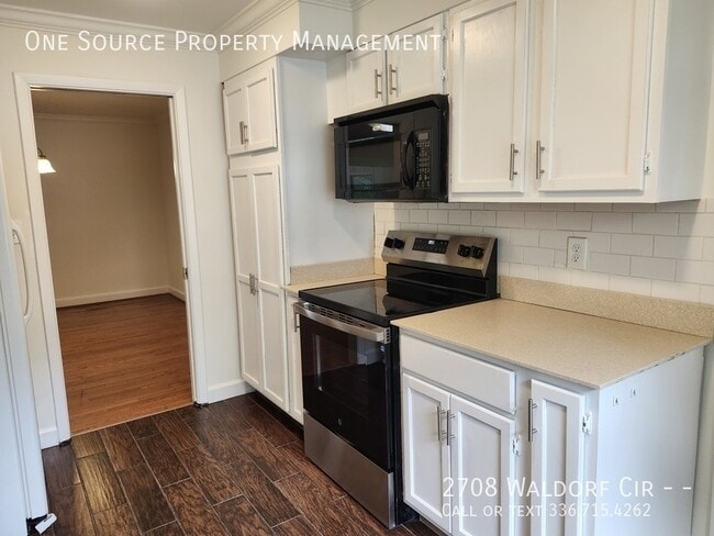 Building Photo - 2708 Waldorf Cir