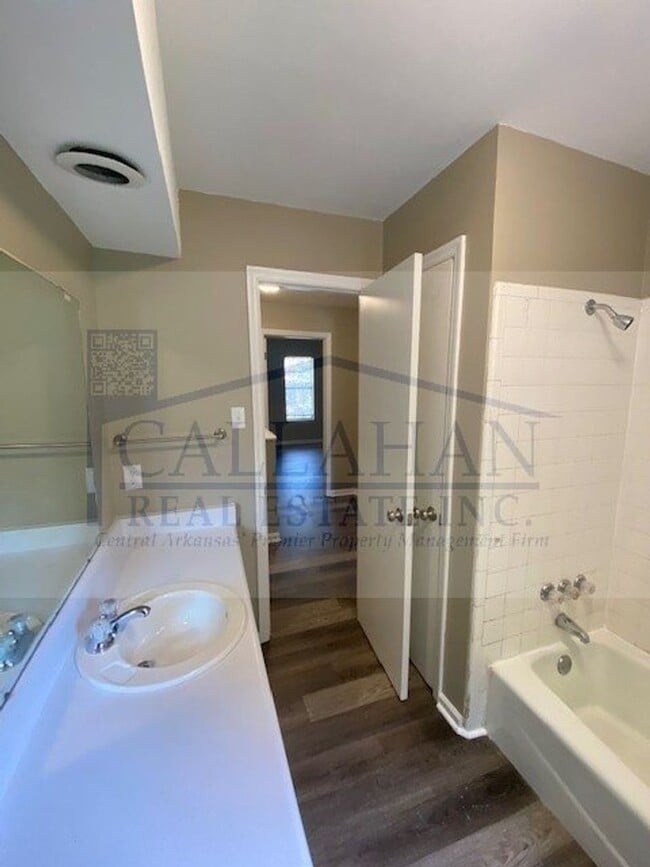 Foto del edificio - 7303 Indiana Ave